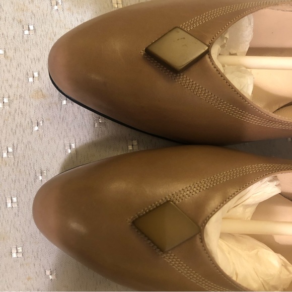 Slingbacks for Spring! Like new! - Picture 3 of 12